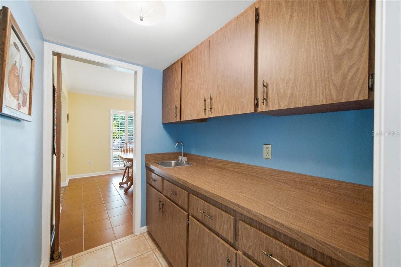 Image 18 of 36 For 13305 Golf Crest Circle