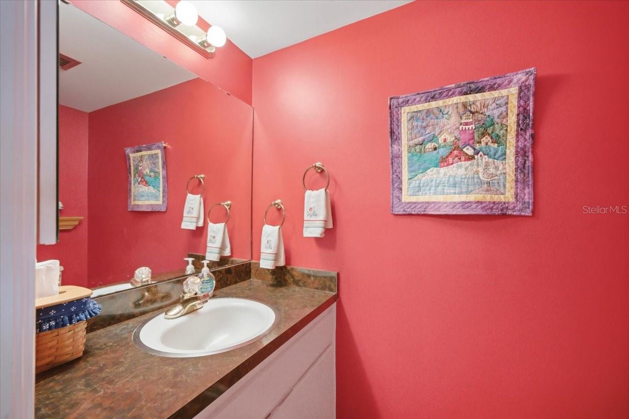 Image 19 of 36 For 13305 Golf Crest Circle