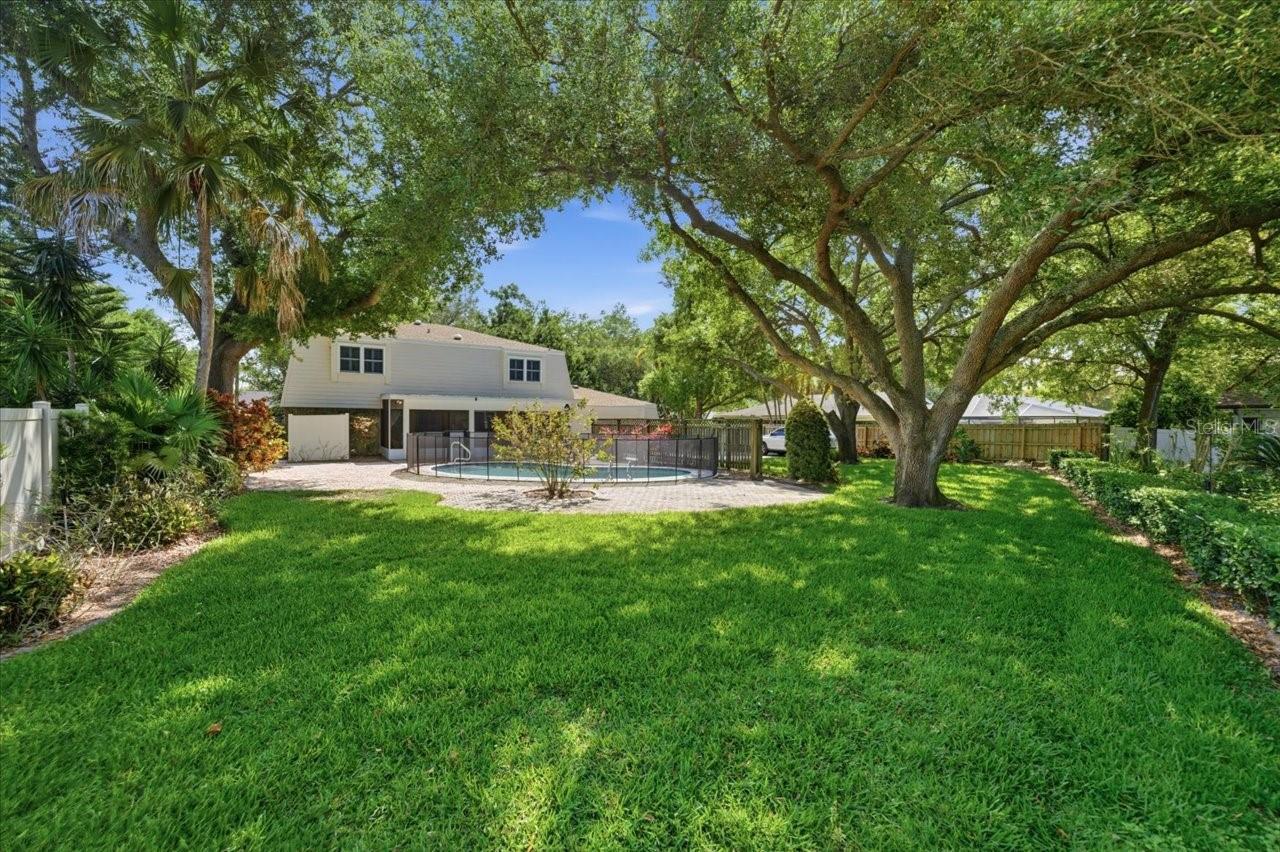 Image 2 of 36 For 13305 Golf Crest Circle