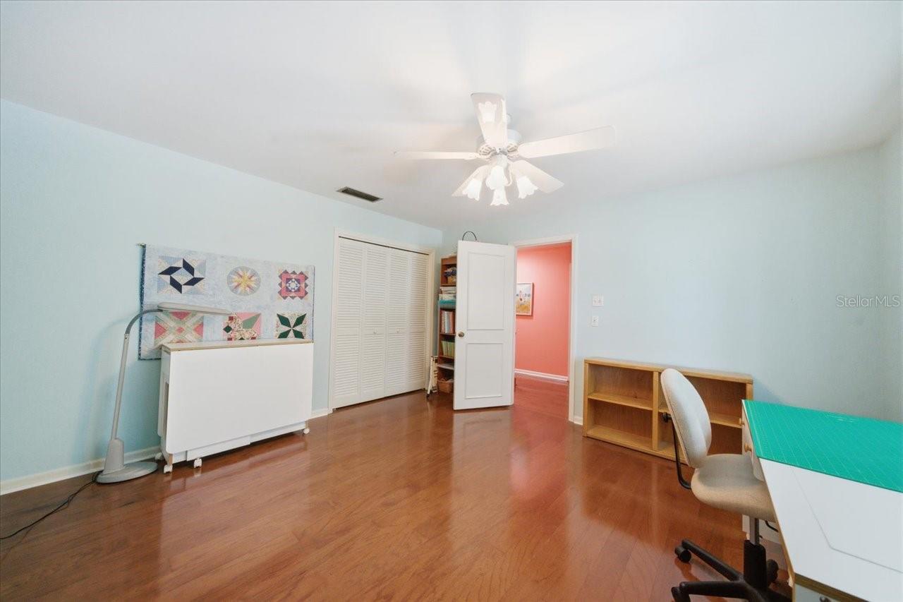 Image 25 of 36 For 13305 Golf Crest Circle