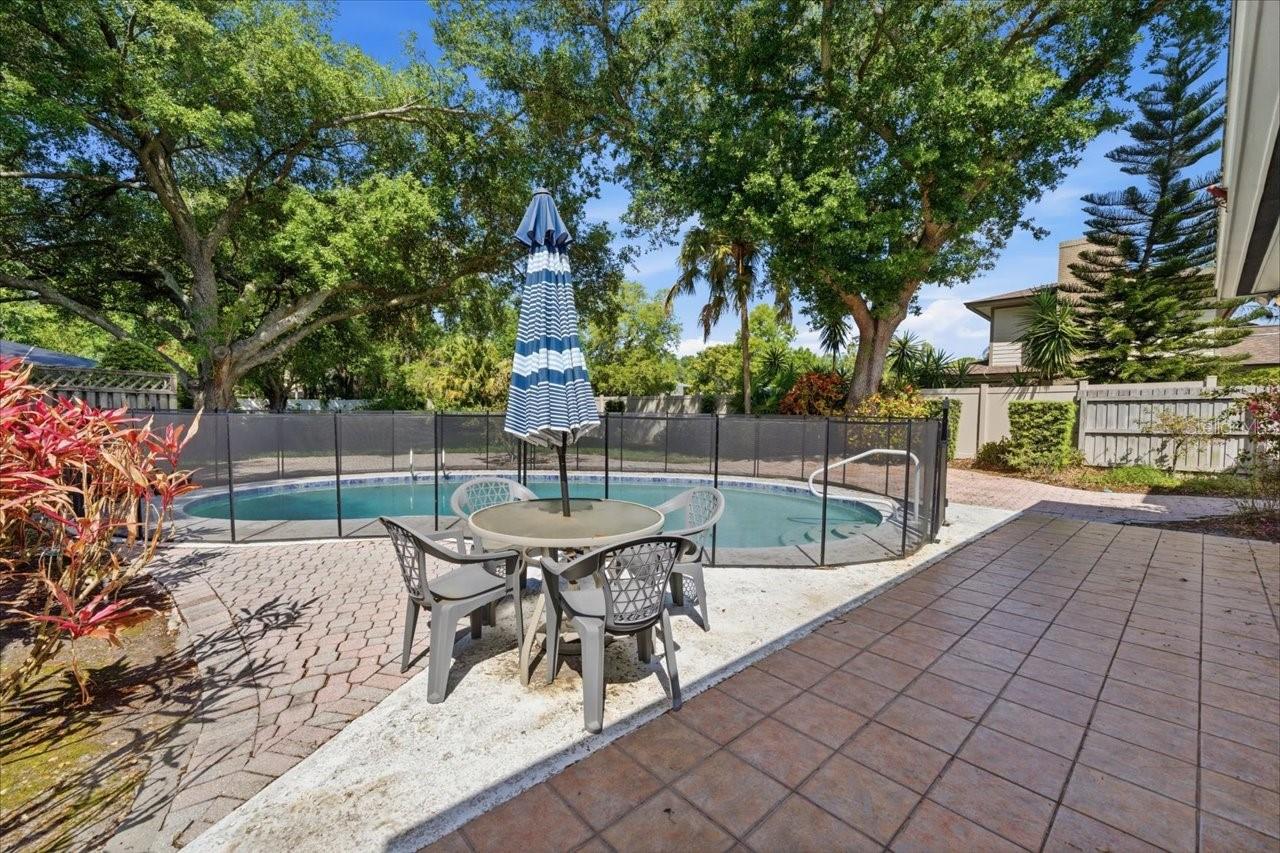 Image 33 of 36 For 13305 Golf Crest Circle