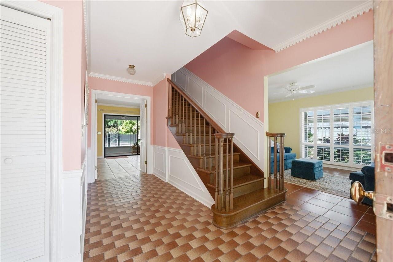 Image 4 of 36 For 13305 Golf Crest Circle