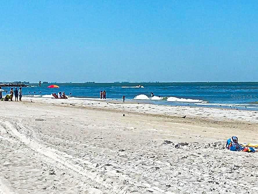 Image 21 of 23 For 14017 Parsley Drive