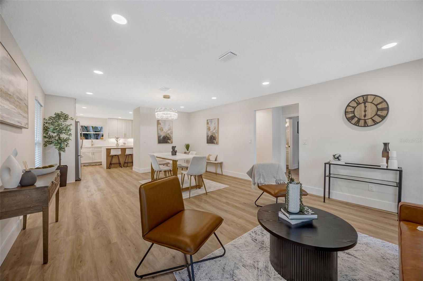 Image 10 of 59 For 13313 Golf Crest Circle