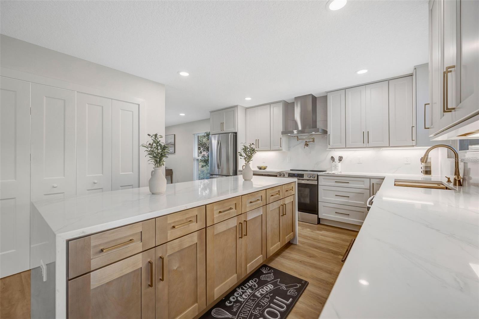 Image 19 of 59 For 13313 Golf Crest Circle