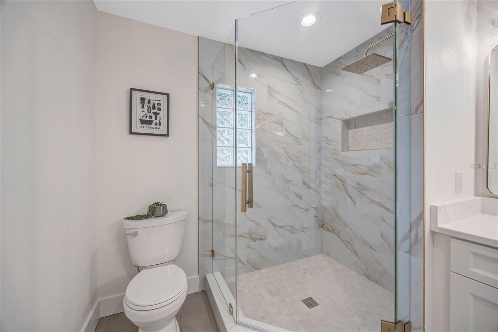 Image 35 of 59 For 13313 Golf Crest Circle