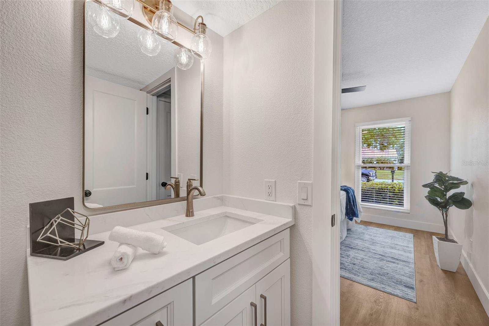 Image 40 of 59 For 13313 Golf Crest Circle