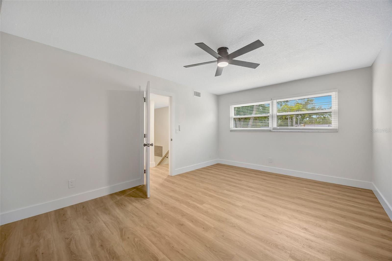 Image 48 of 59 For 13313 Golf Crest Circle