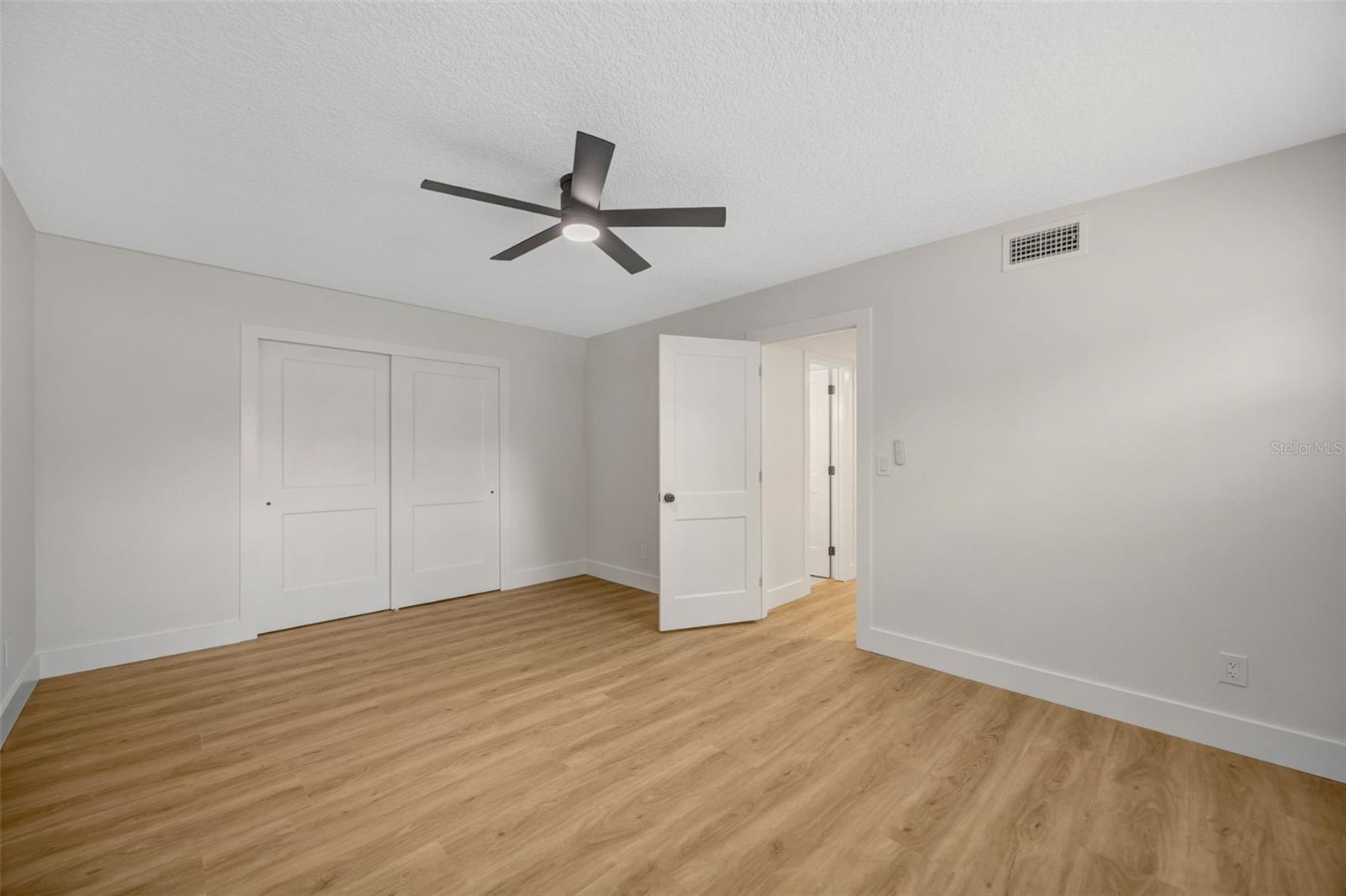 Image 49 of 59 For 13313 Golf Crest Circle