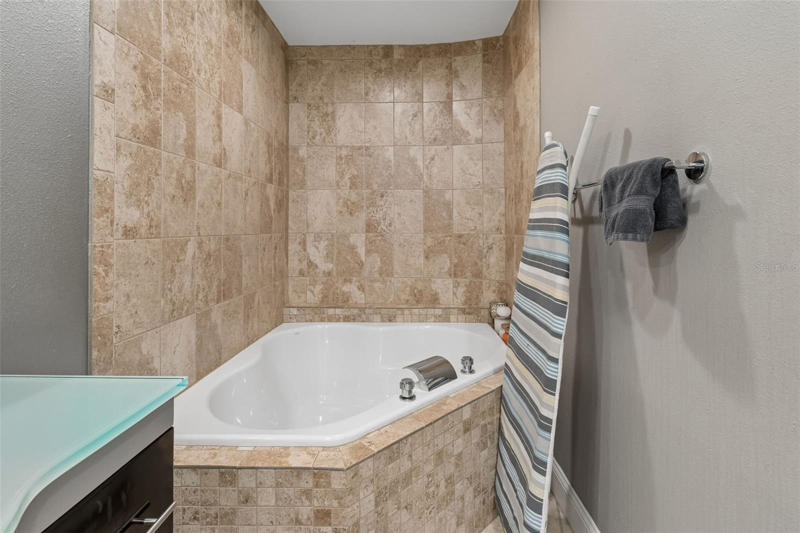 Image 43 of 78 For 4213 Saltwater Boulevard