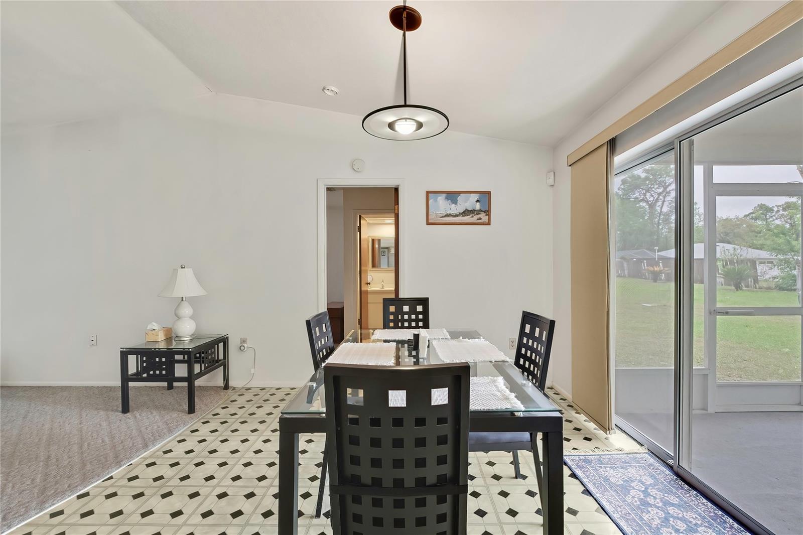 Image 11 of 33 For 11323 Elgin Boulevard