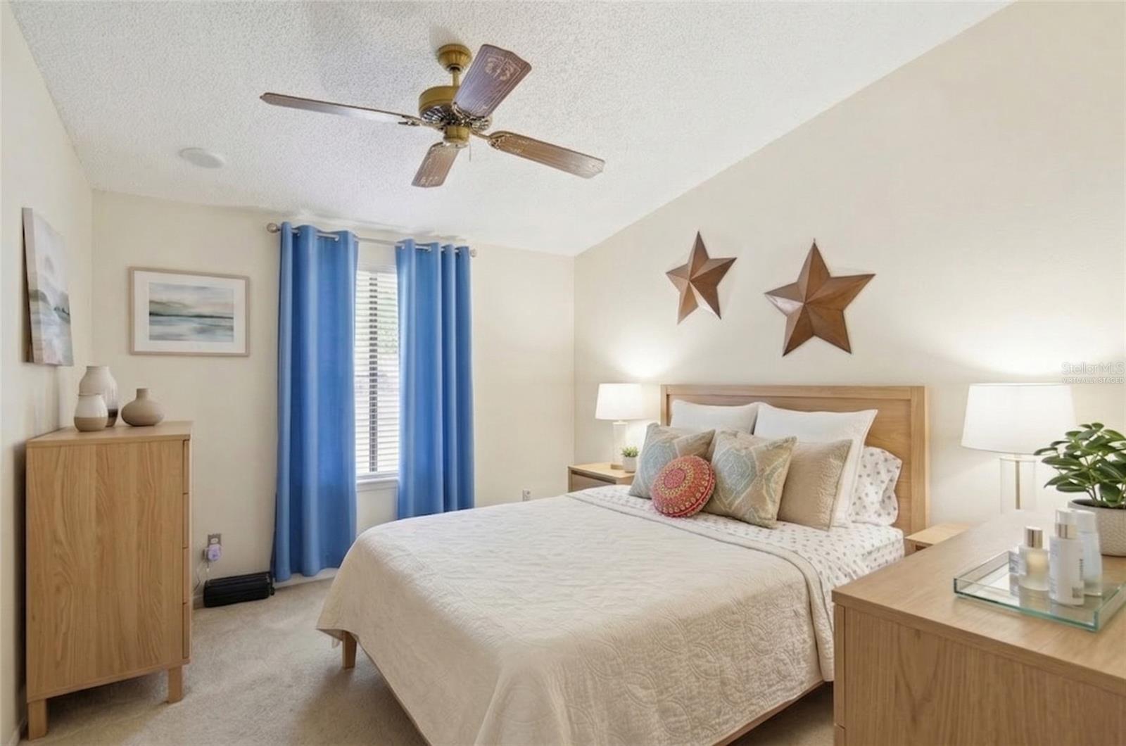 Image 14 of 20 For 1537 Doral Circle