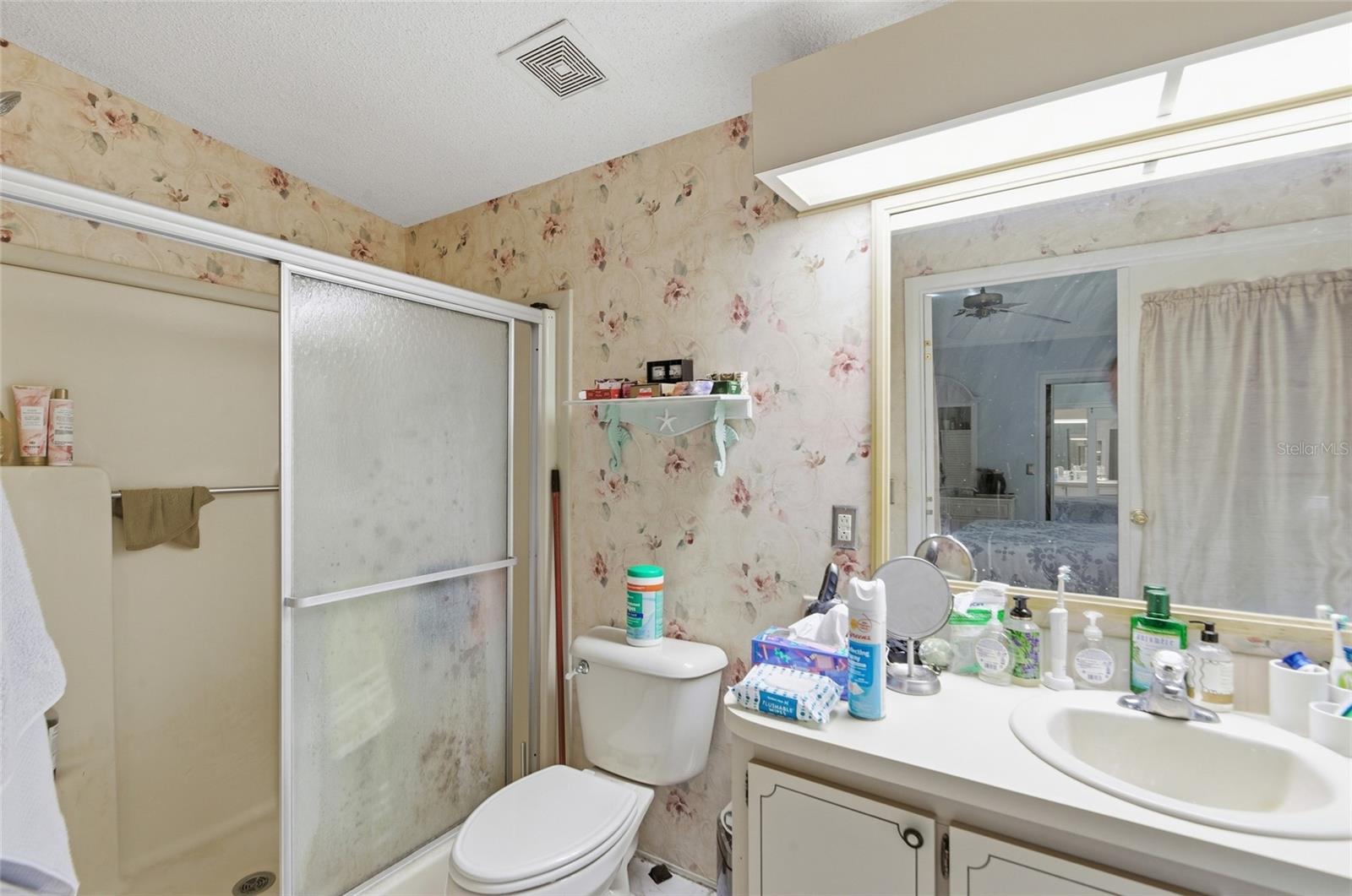 Image 19 of 20 For 1537 Doral Circle