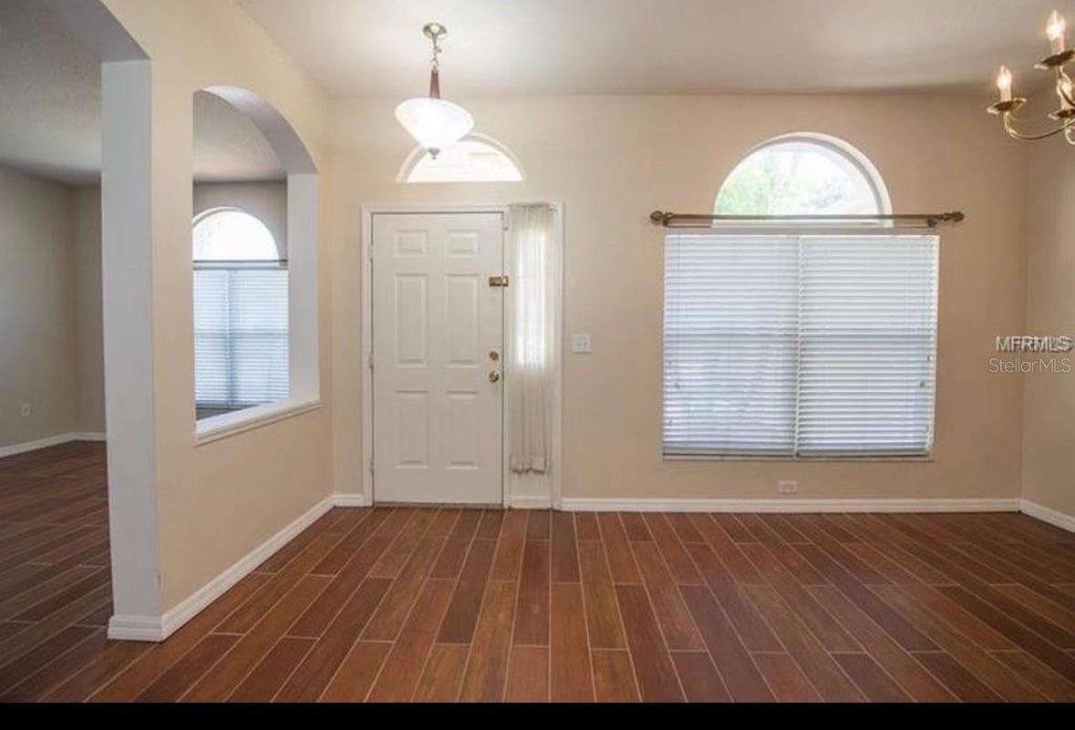 Image 6 of 20 For 524 Tuscanny Park Loop