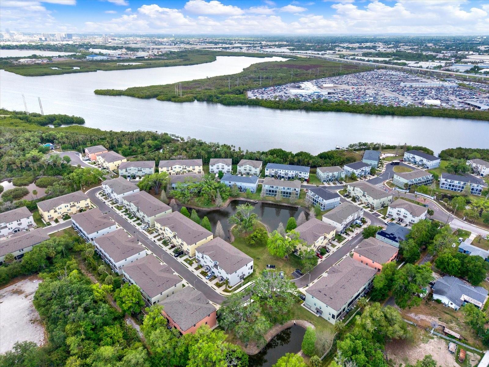 Image 27 of 36 For 4732 Pickering Harbor Place