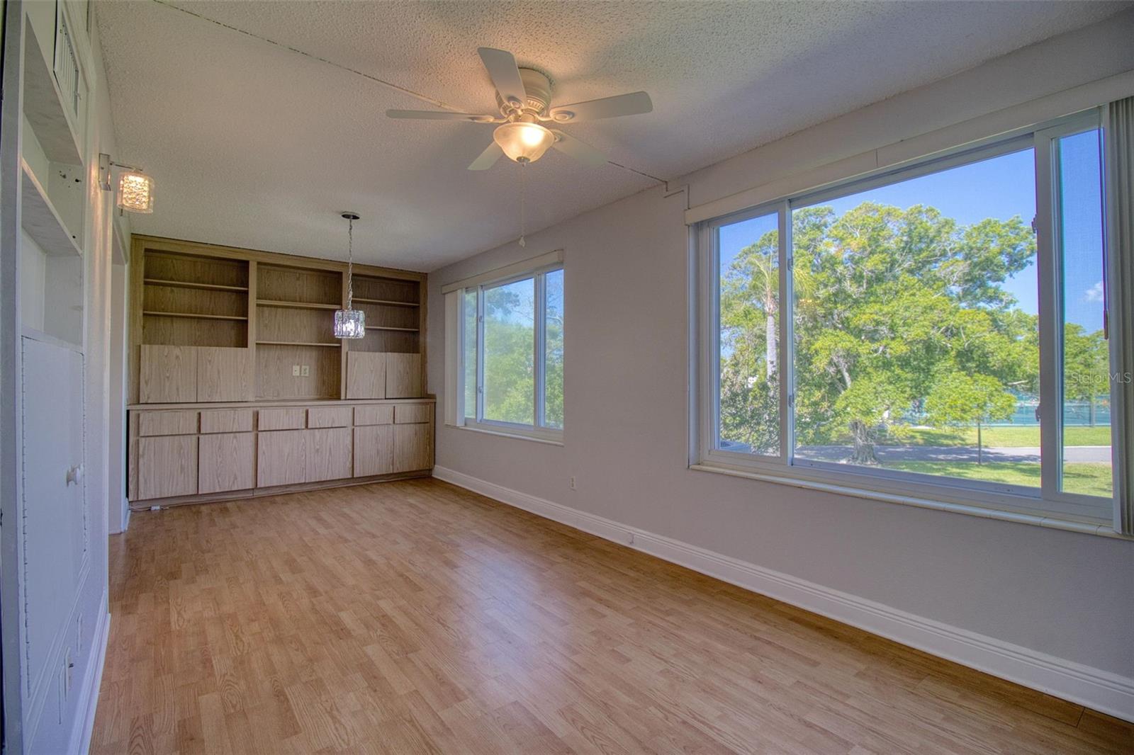 Image 23 of 45 For 2450 Canadian Way 26