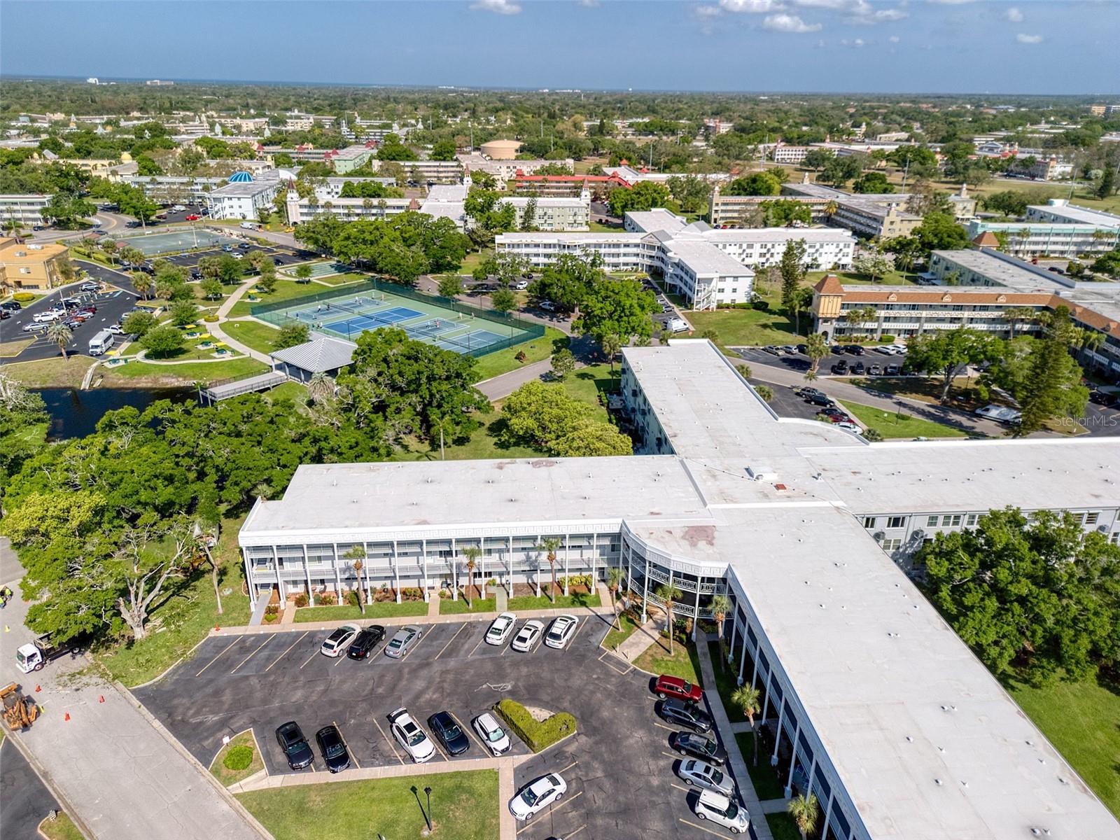 Image 3 of 45 For 2450 Canadian Way 26