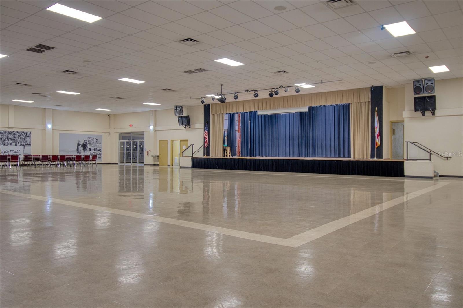 Image 41 of 45 For 2450 Canadian Way 26