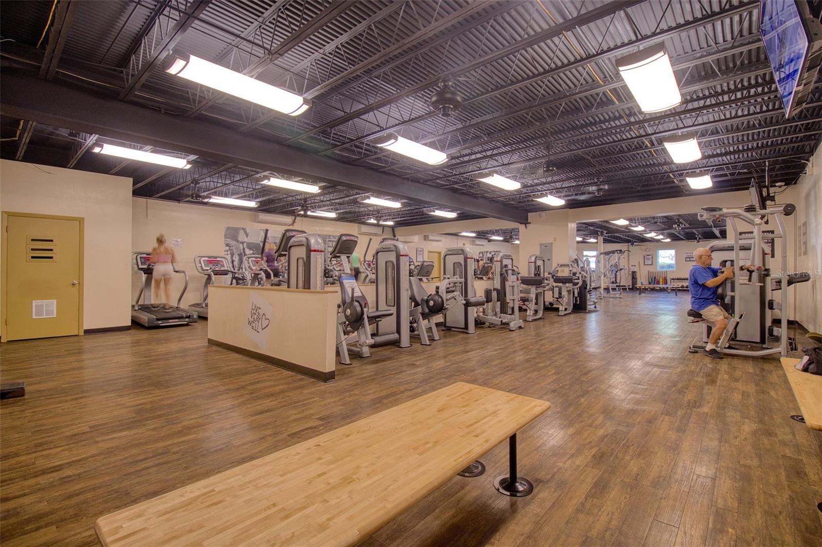 Image 44 of 45 For 2450 Canadian Way 26