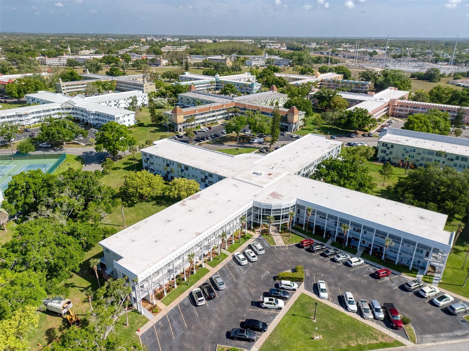 Image 6 of 45 For 2450 Canadian Way 26