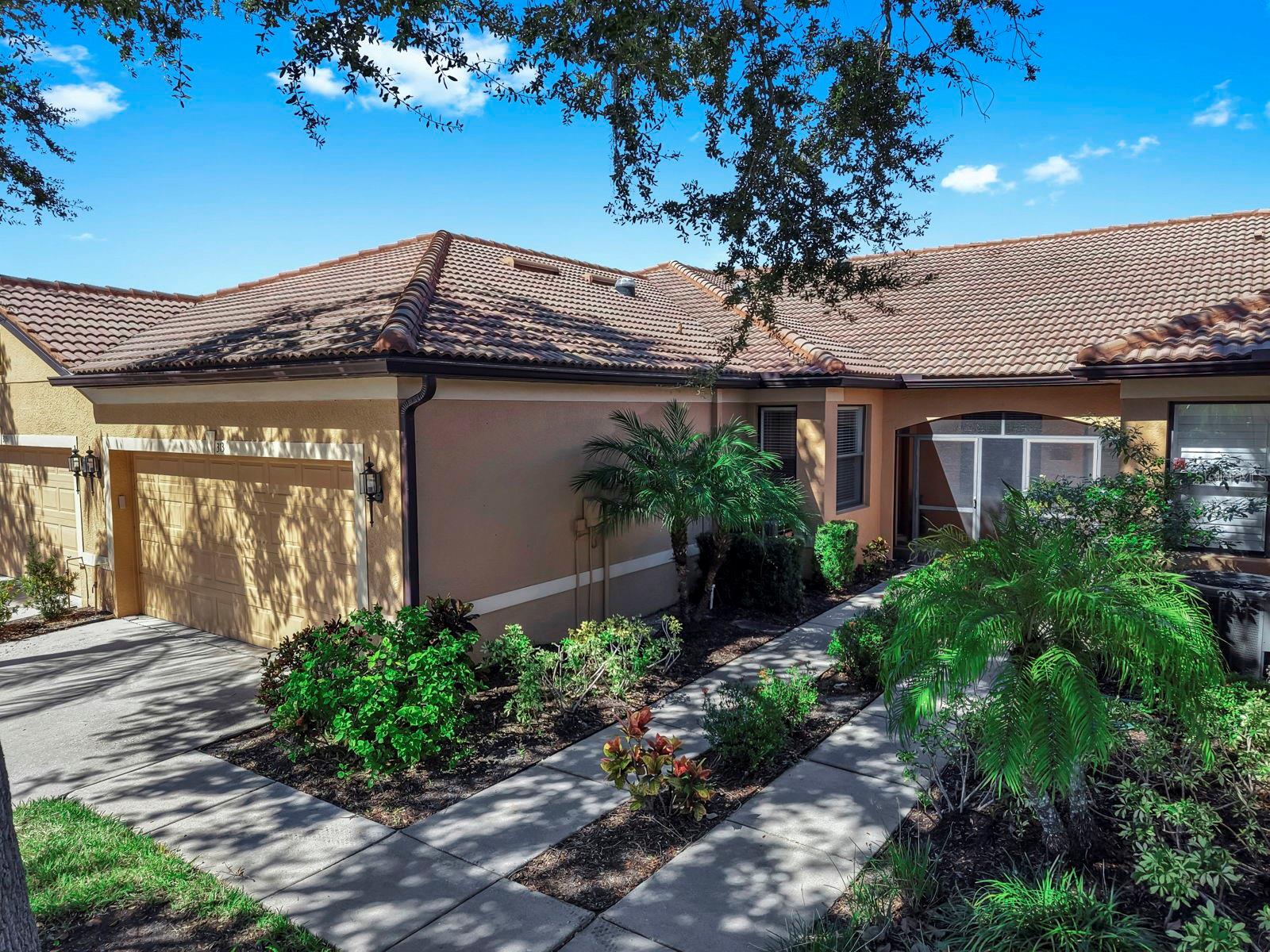 Image 2 of 53 For 313 Seneca Falls Drive