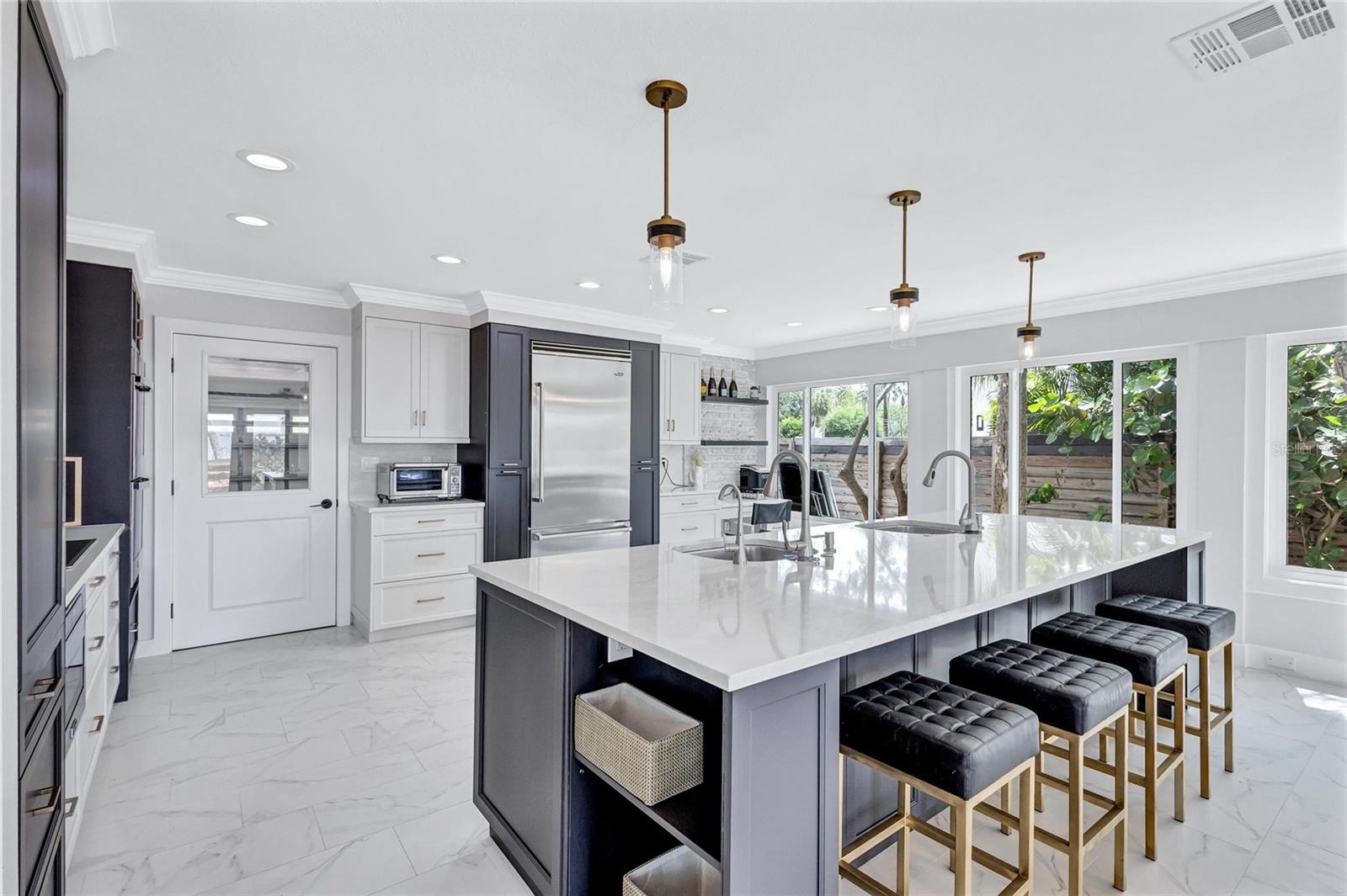 Image 13 of 74 For 2612 Keystone Court N