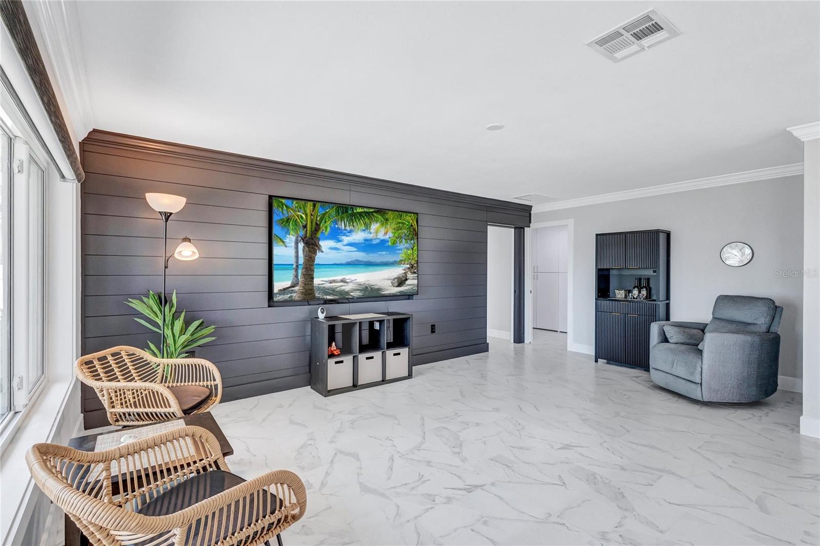 Image 15 of 74 For 2612 Keystone Court N