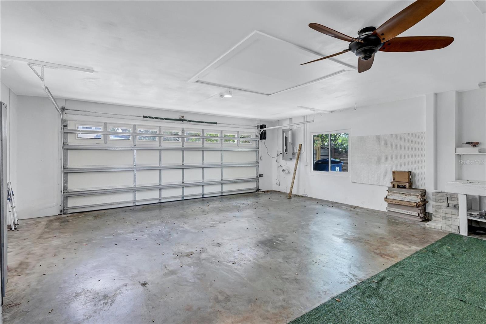 Image 45 of 74 For 2612 Keystone Court N