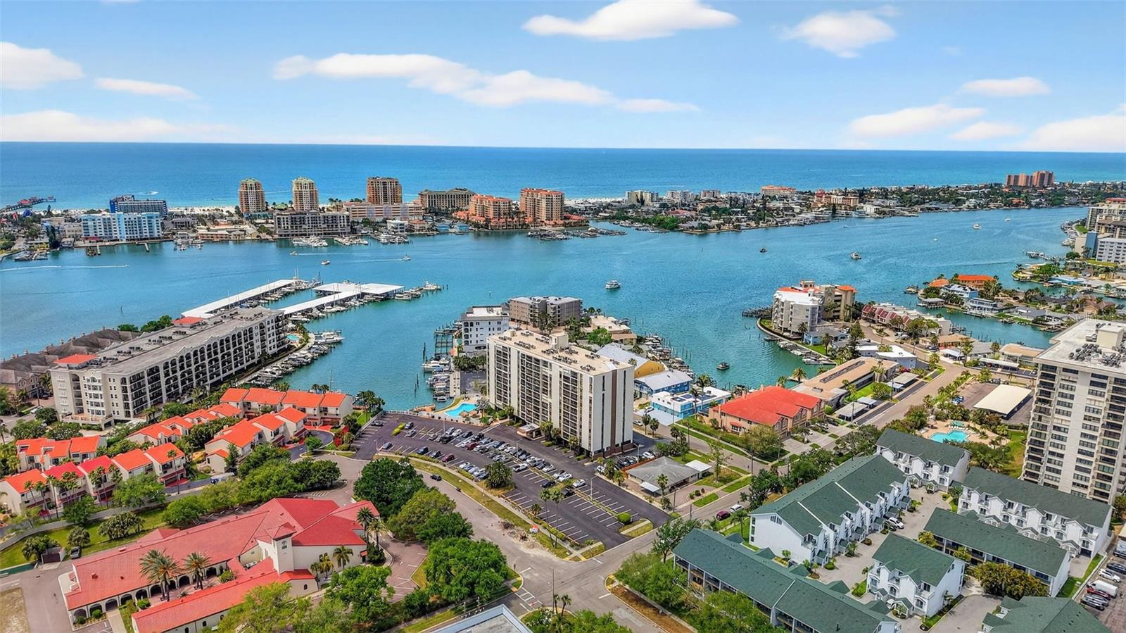 Image 40 of 46 For 255 Dolphin Point 211