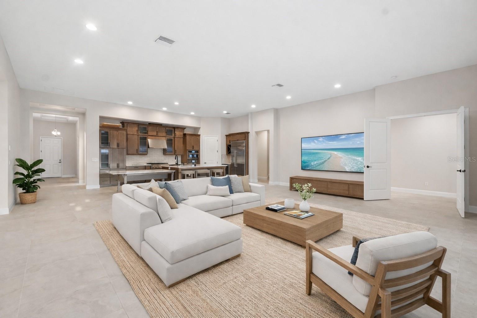 Listing photo id 13 for 1953 Arching Branch