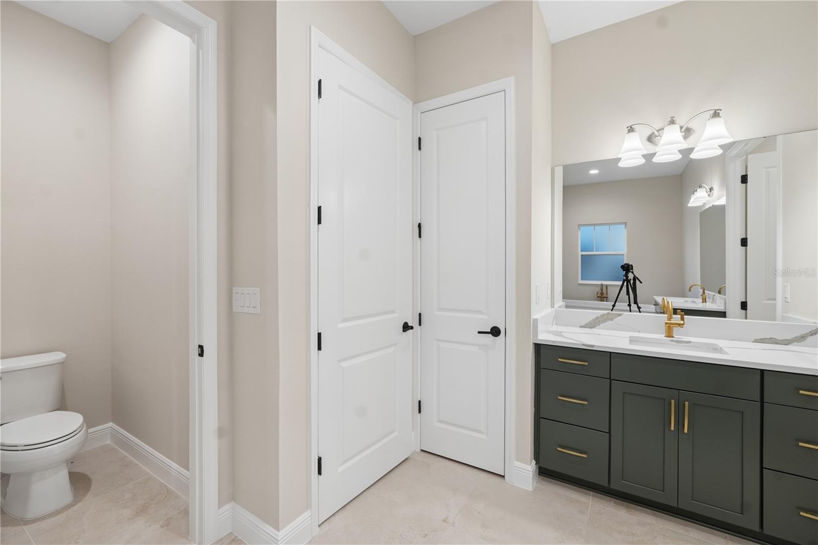 Listing photo id 27 for 1953 Arching Branch