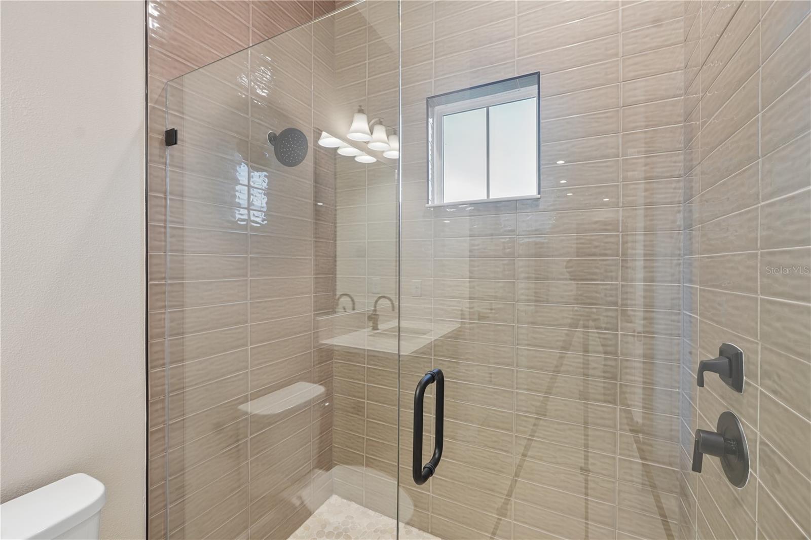 Listing photo id 31 for 1953 Arching Branch