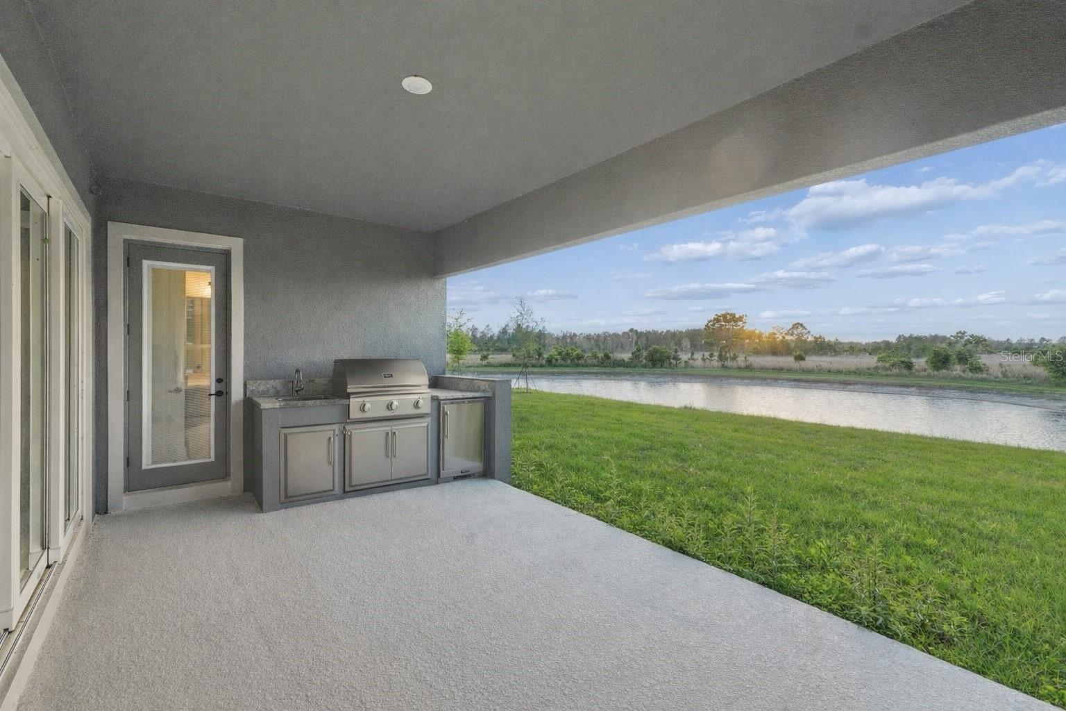 Listing photo id 53 for 1953 Arching Branch