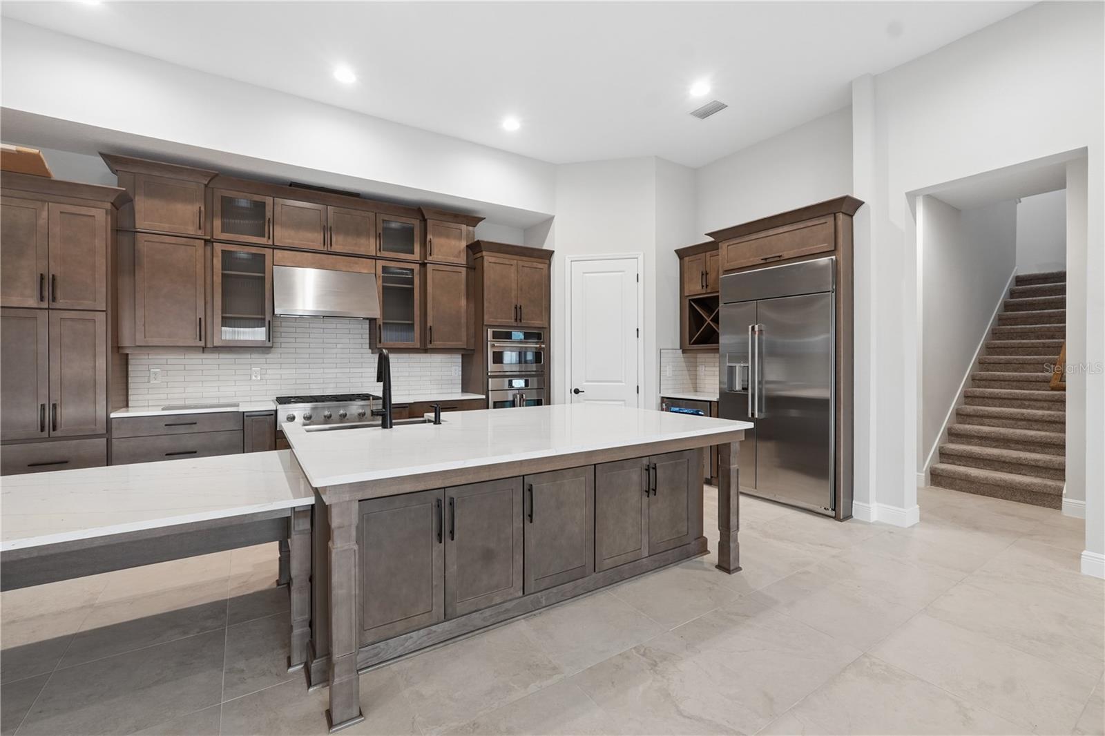 Listing photo id 5 for 1953 Arching Branch