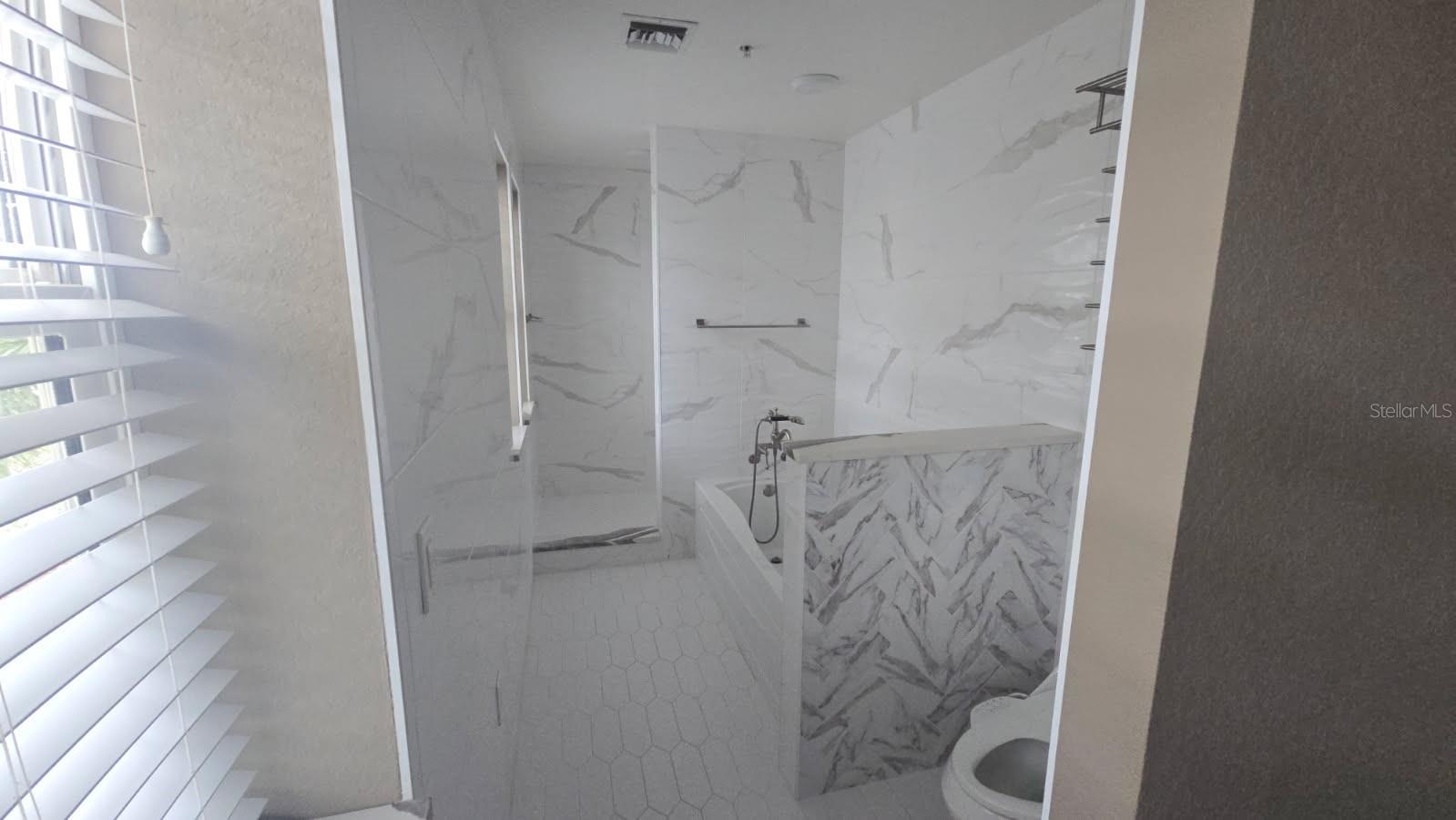 Image 10 of 17 For 215 18th Avenue