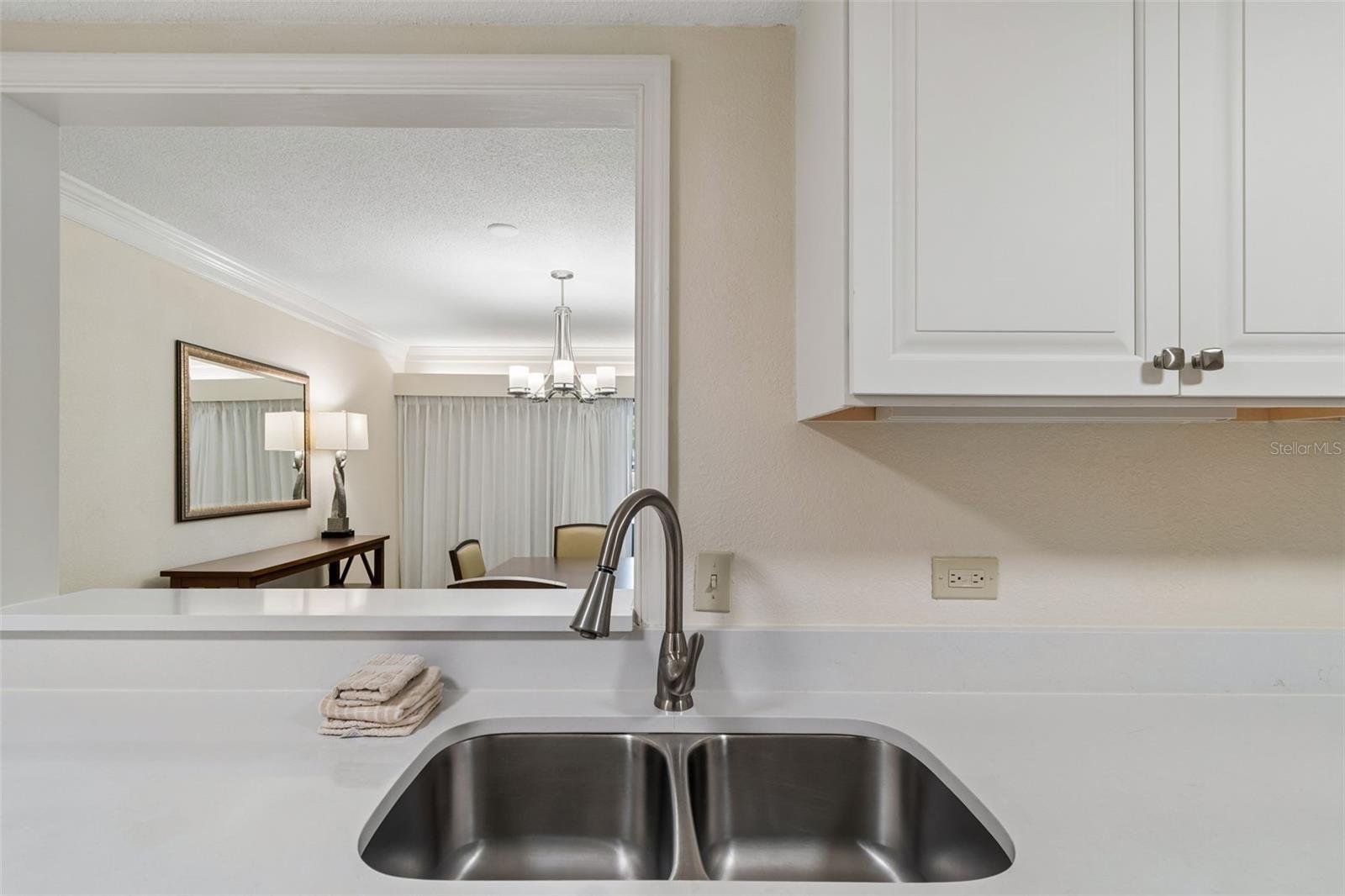 Image 5 of 71 For 36750 Us Highway 19 N 13204