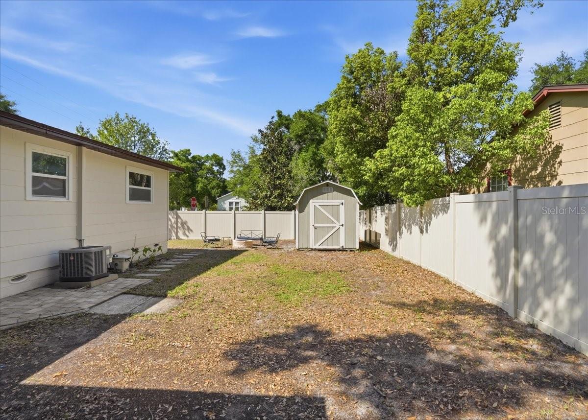 Image 17 of 36 For 3337 16th Street N