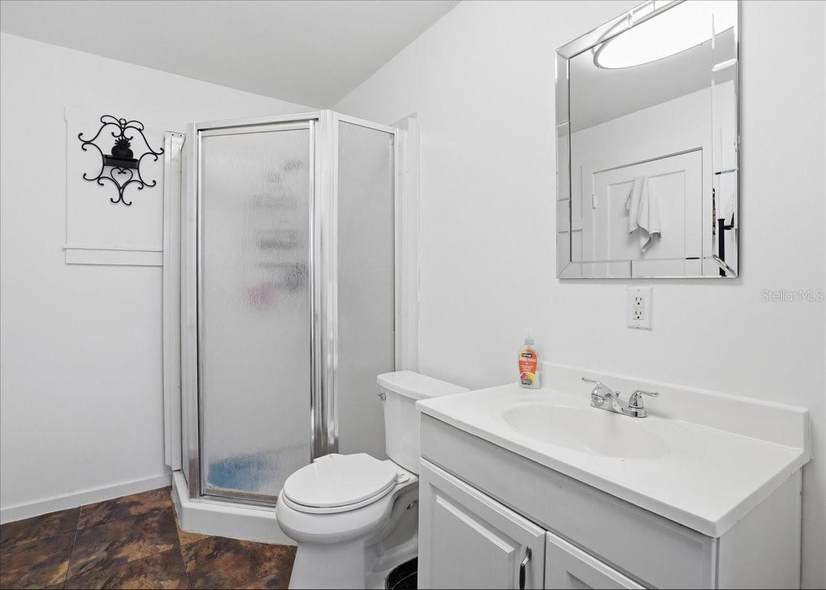 Image 27 of 36 For 3337 16th Street N