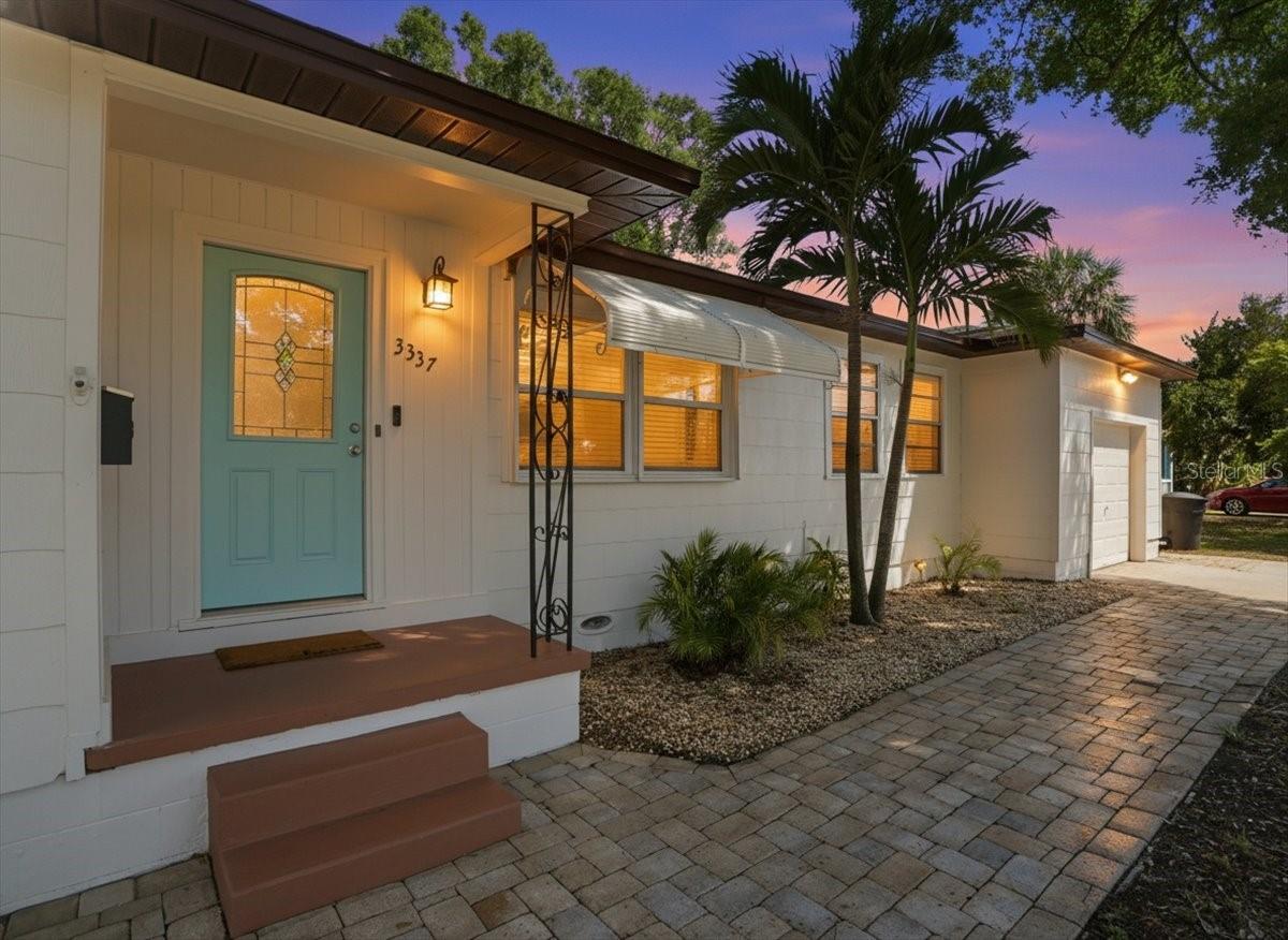 Image 6 of 36 For 3337 16th Street N