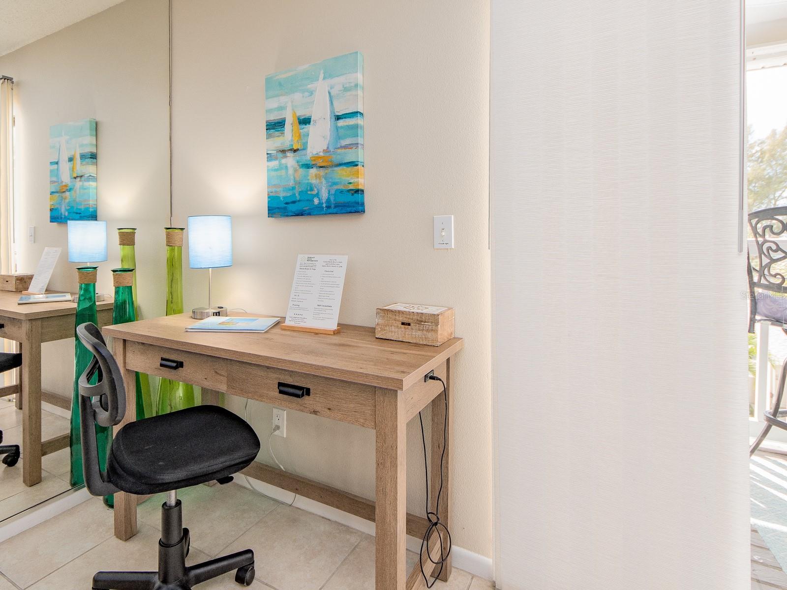 Image 19 of 39 For 2406 Gulf Boulevard 204