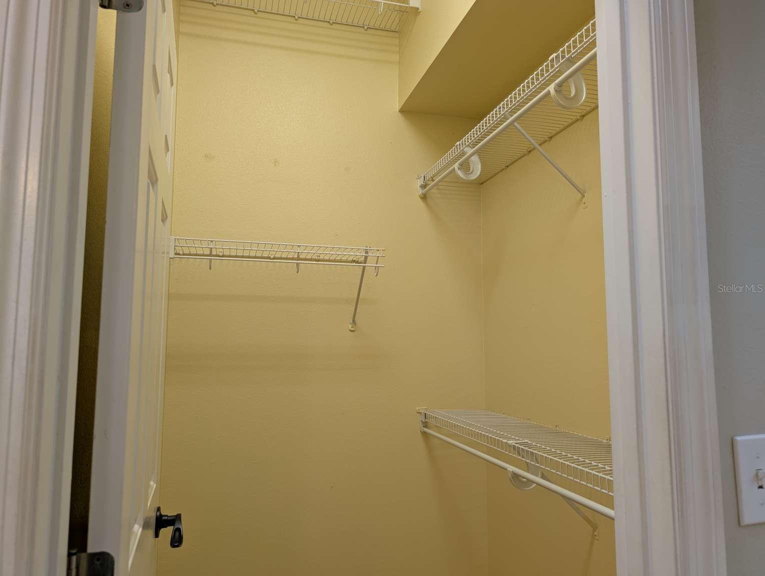 Image 15 of 36 For 556 Summerwood Drive