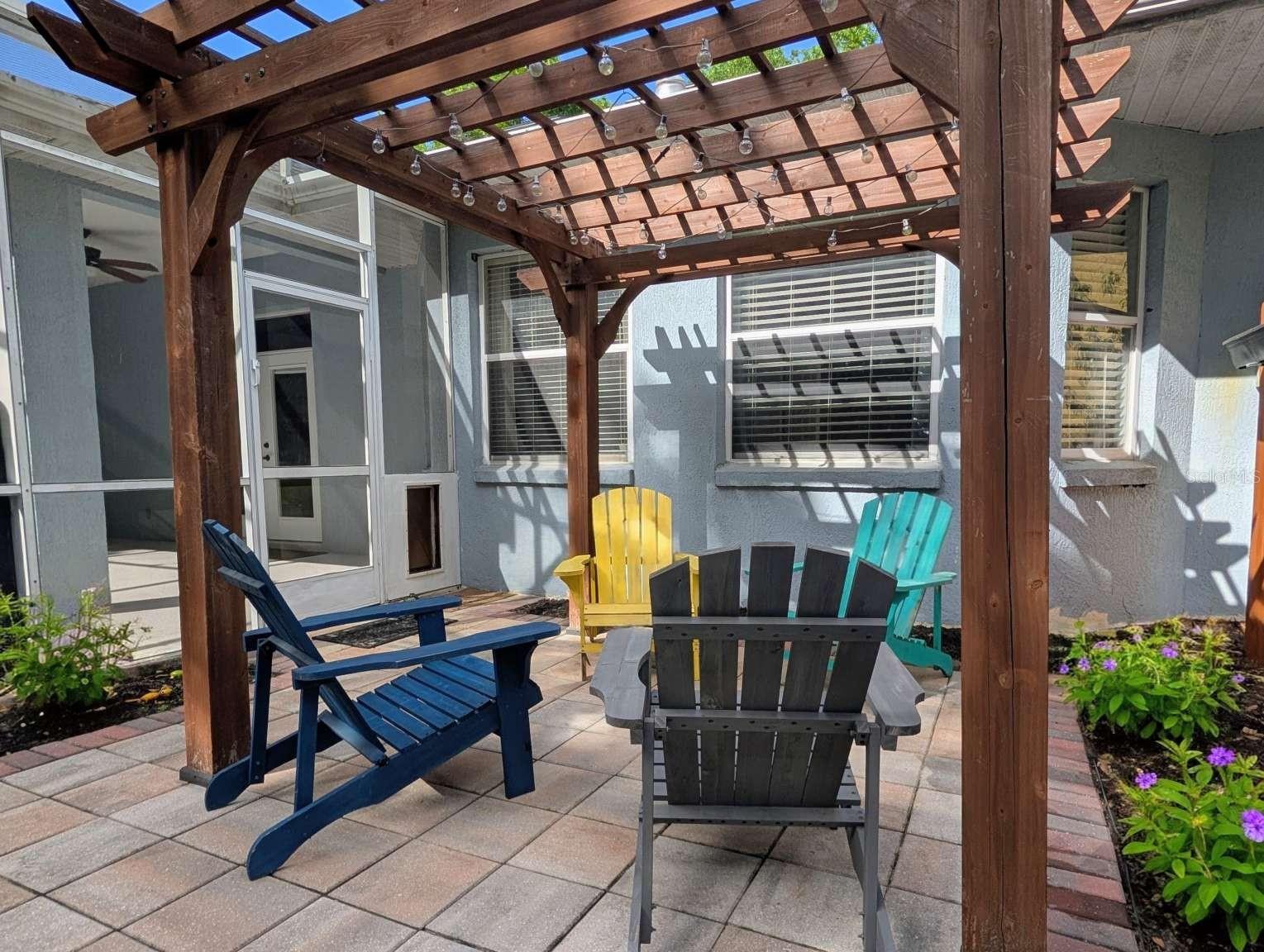 Image 24 of 36 For 556 Summerwood Drive