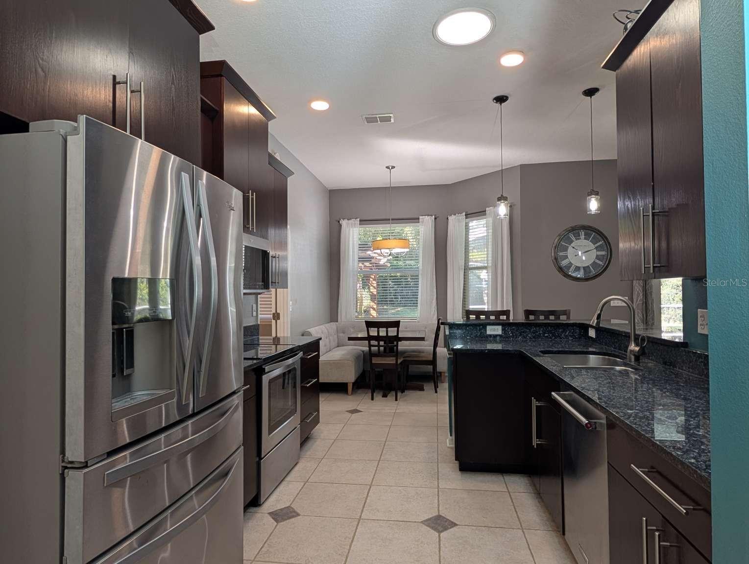 Image 8 of 36 For 556 Summerwood Drive