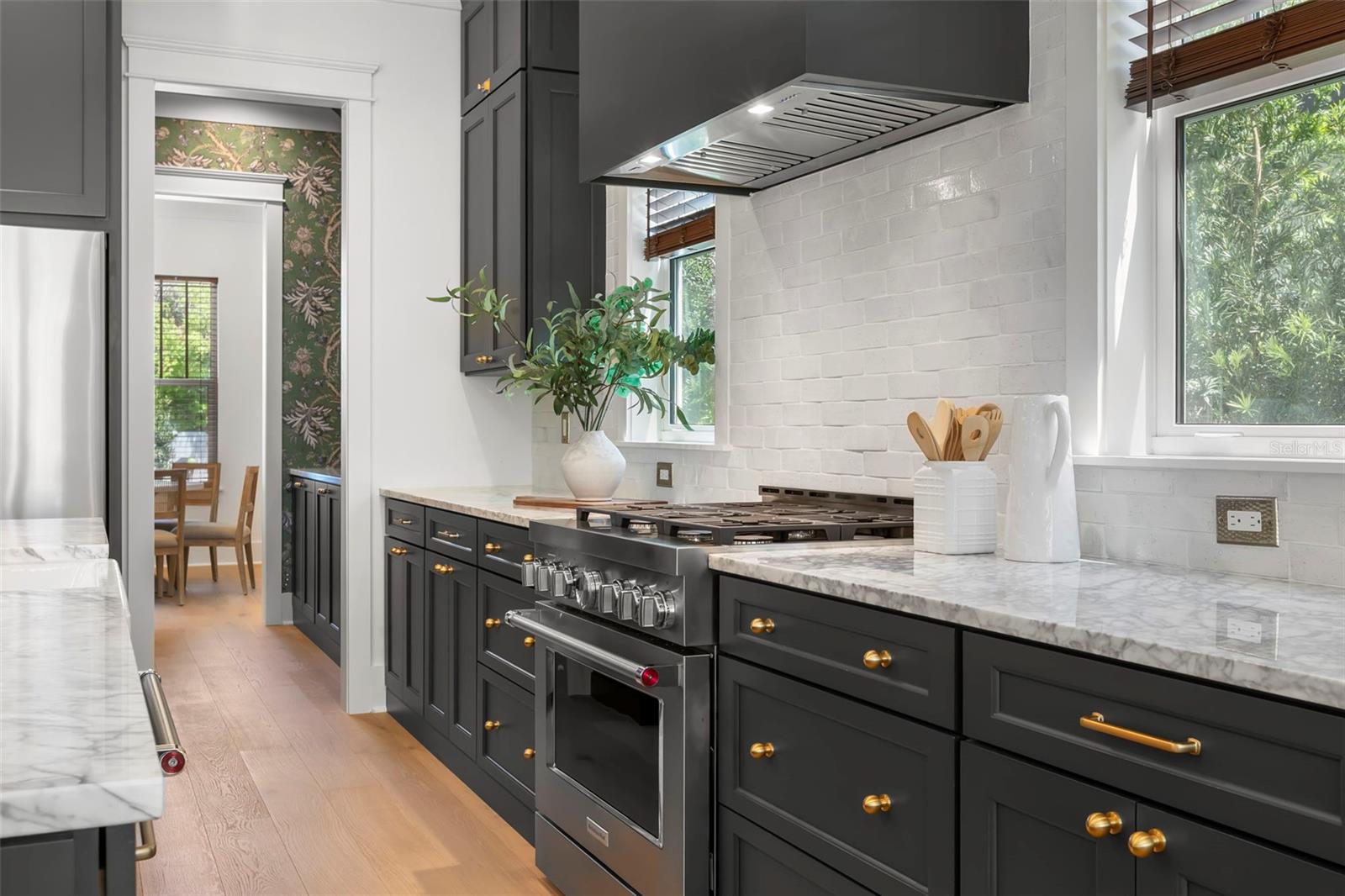 Image 12 of 60 For 1038 26th Avenue N