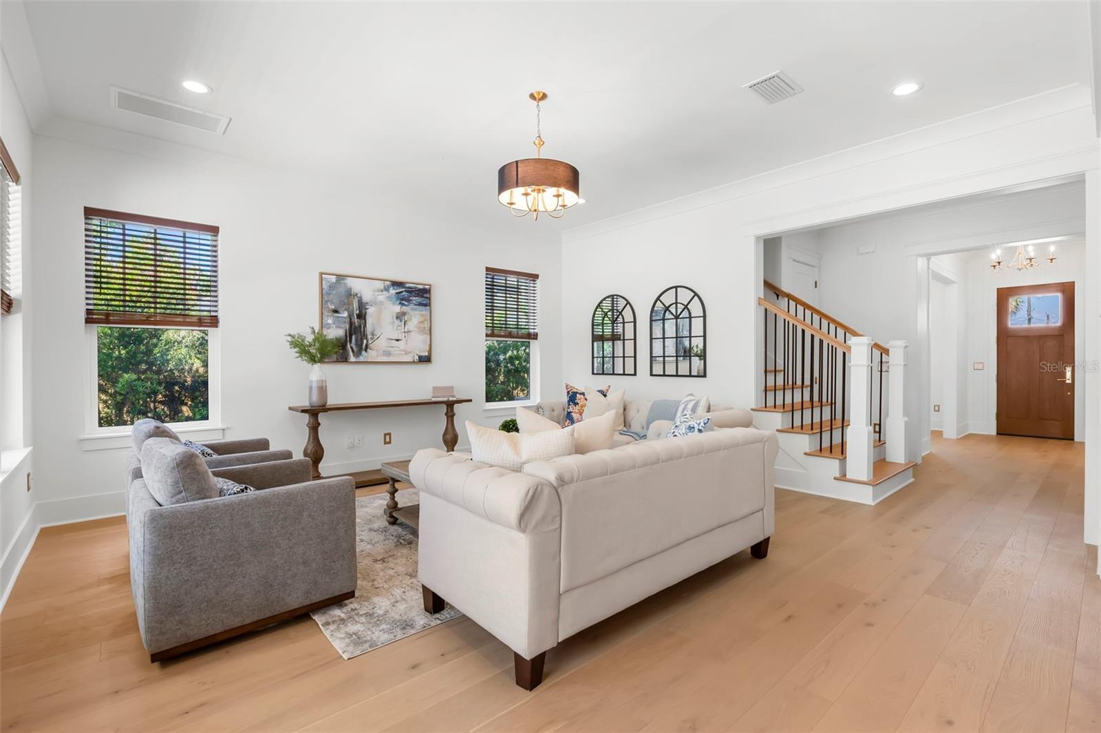 Image 19 of 60 For 1038 26th Avenue N