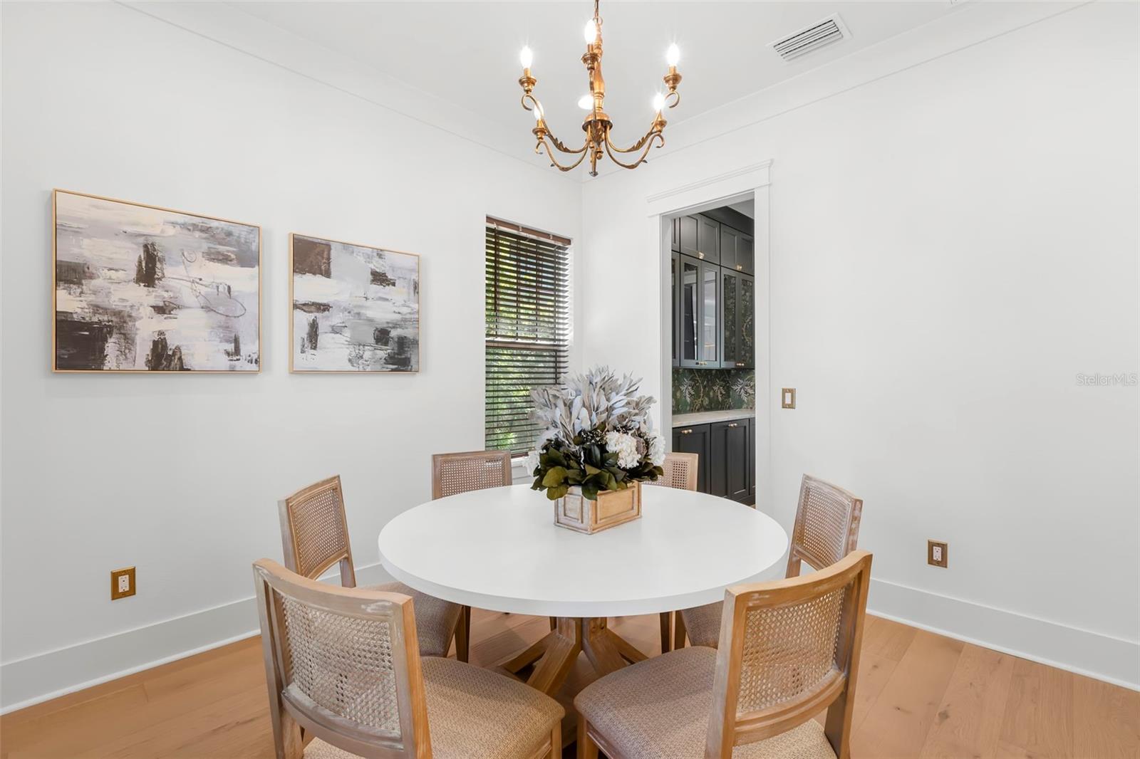 Image 21 of 60 For 1038 26th Avenue N