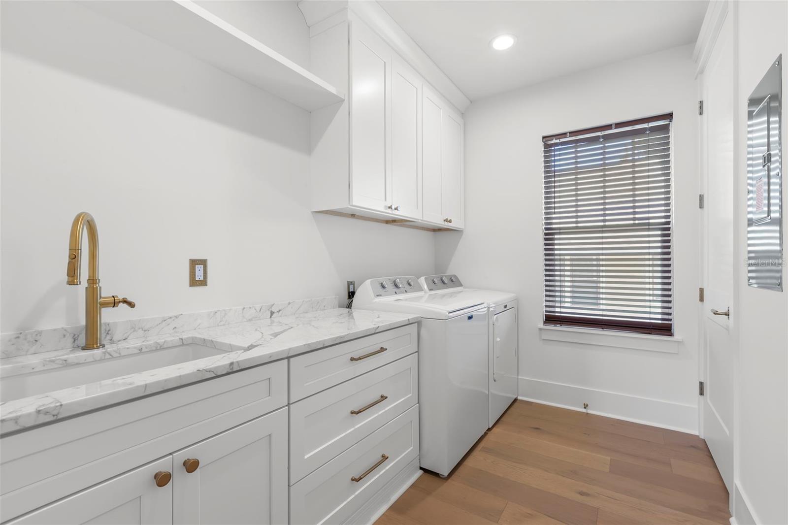 Image 41 of 60 For 1038 26th Avenue N