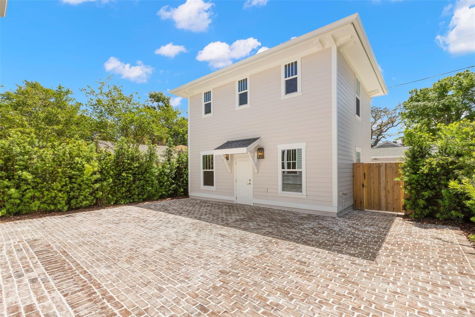 Image 44 of 60 For 1038 26th Avenue N