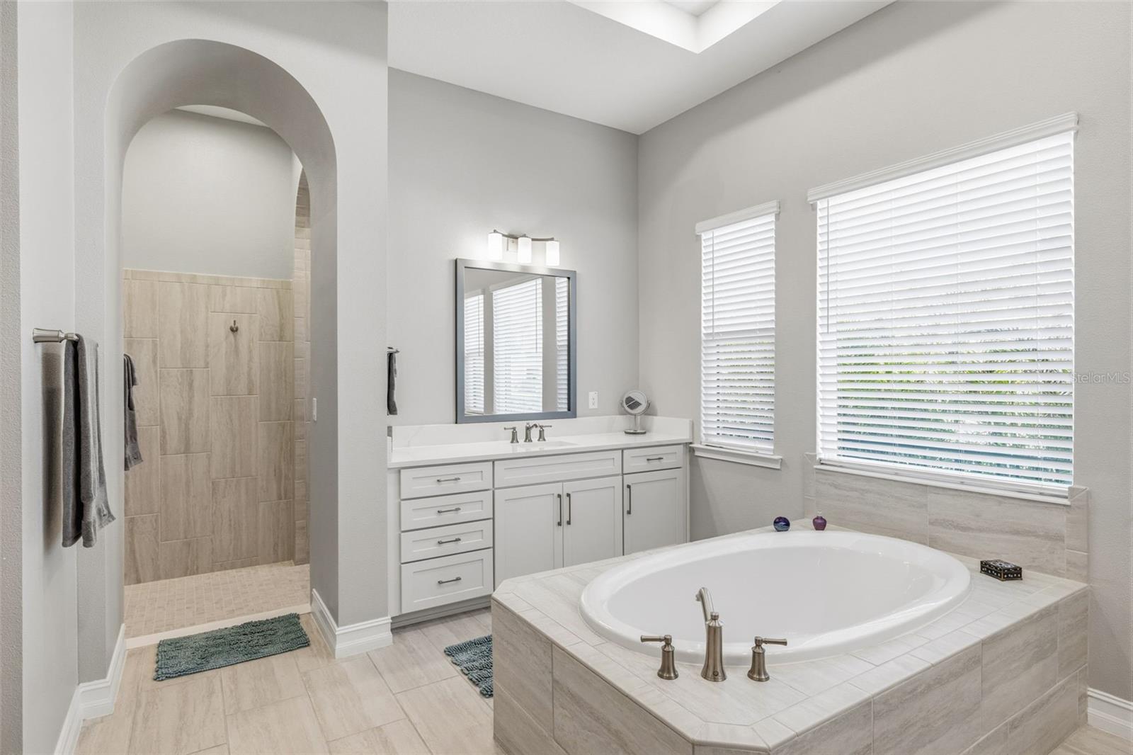 Image 28 of 55 For 3636 Madison Cypress Drive