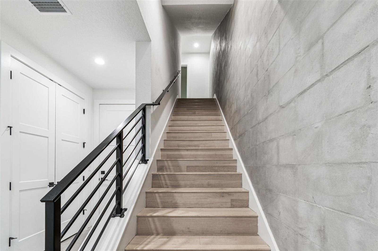 Image 13 of 57 For 2724 5th Avenue S